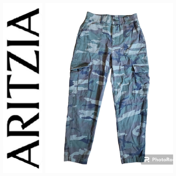 TNA Pants & Jumpsuits Aritzia Tna Camo Cargo Camouflage Pants Size